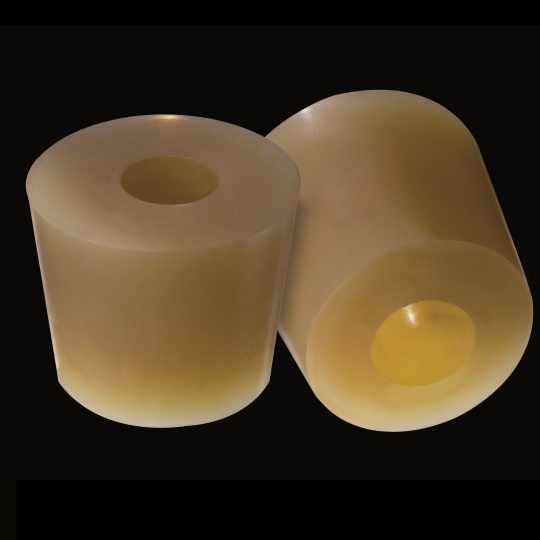 tapón de silicona para barricas modelo cónico con agujero de color marrón